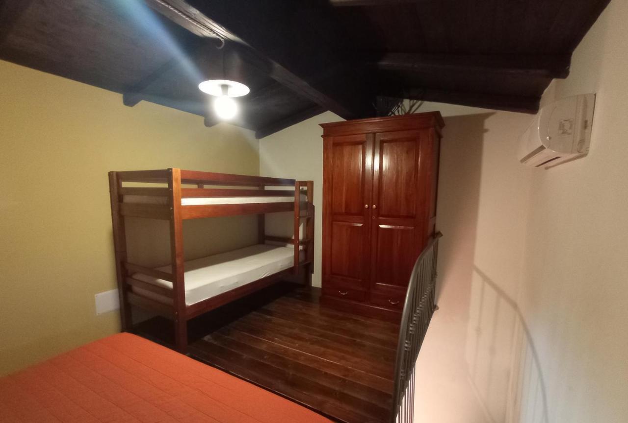 B&B Badde Cubas Usini Zewnętrze zdjęcie